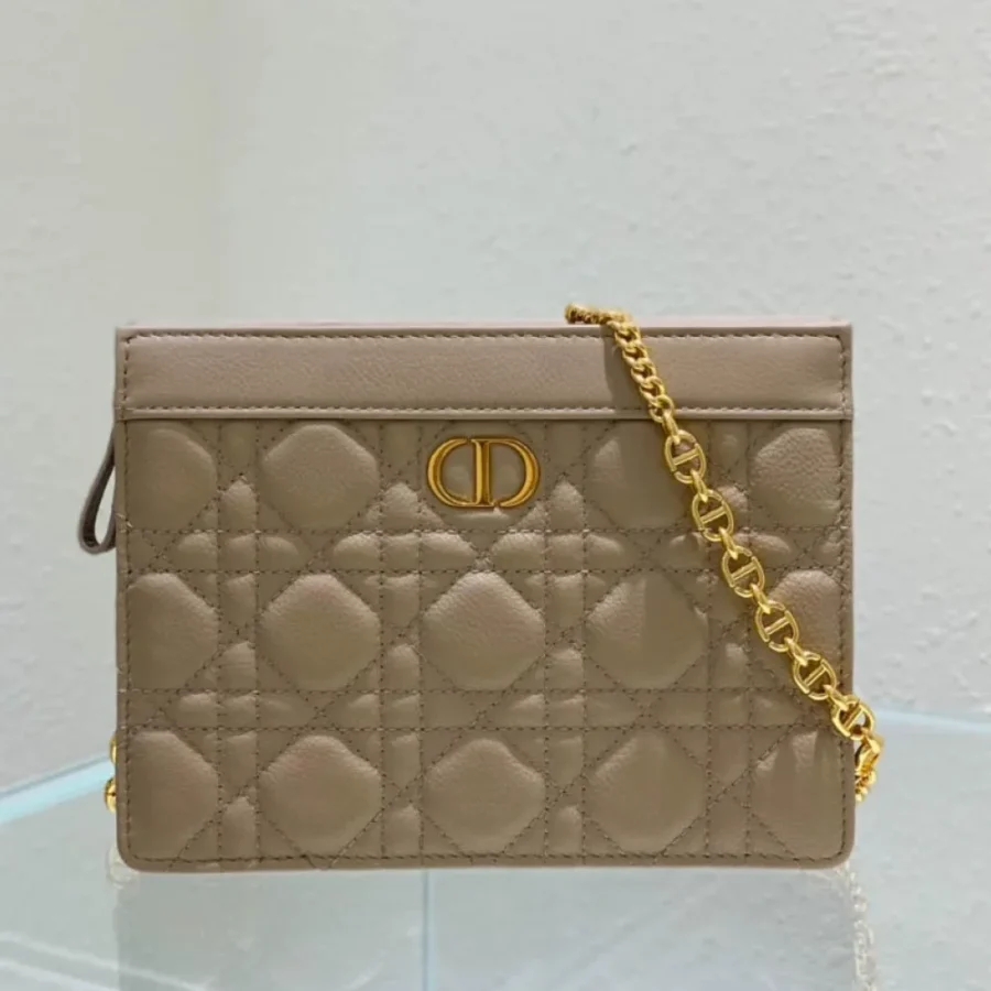 CARO woc zipped clutch size:19x14x3 model:5106