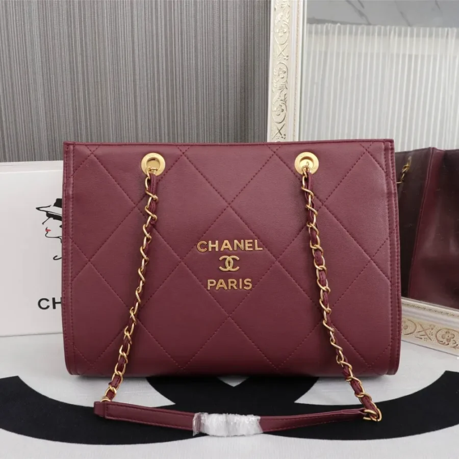 CHANEI Calfskin Size: 24*34*13 Style: 8045