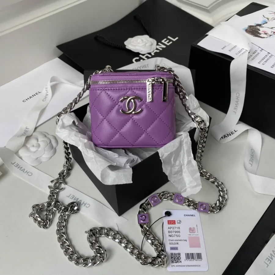 Retro chic chain Size: 17*9.5*8*cm