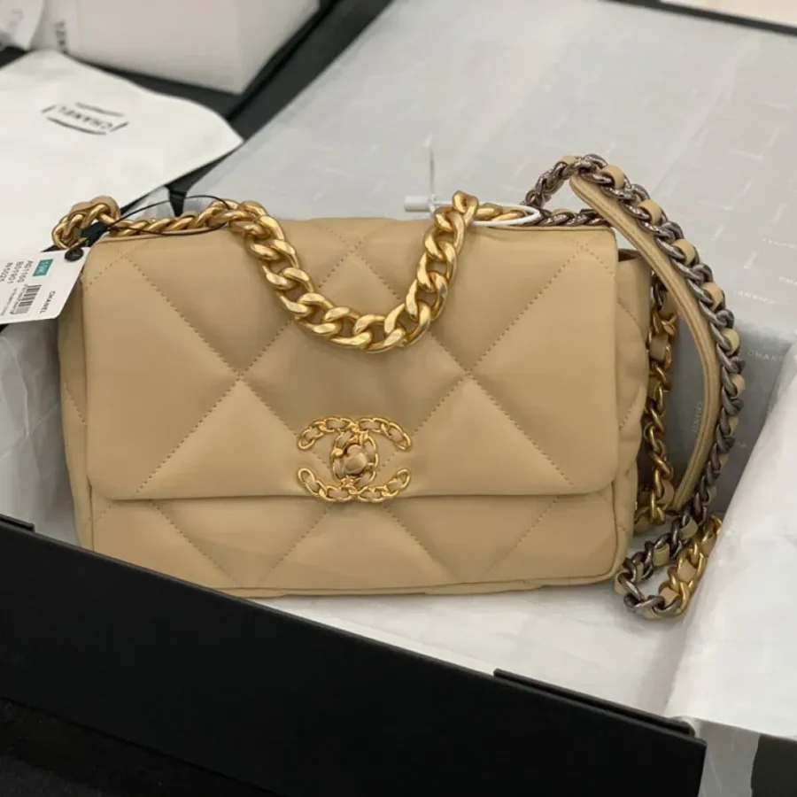 CHANEL Model: AS1162-36CM