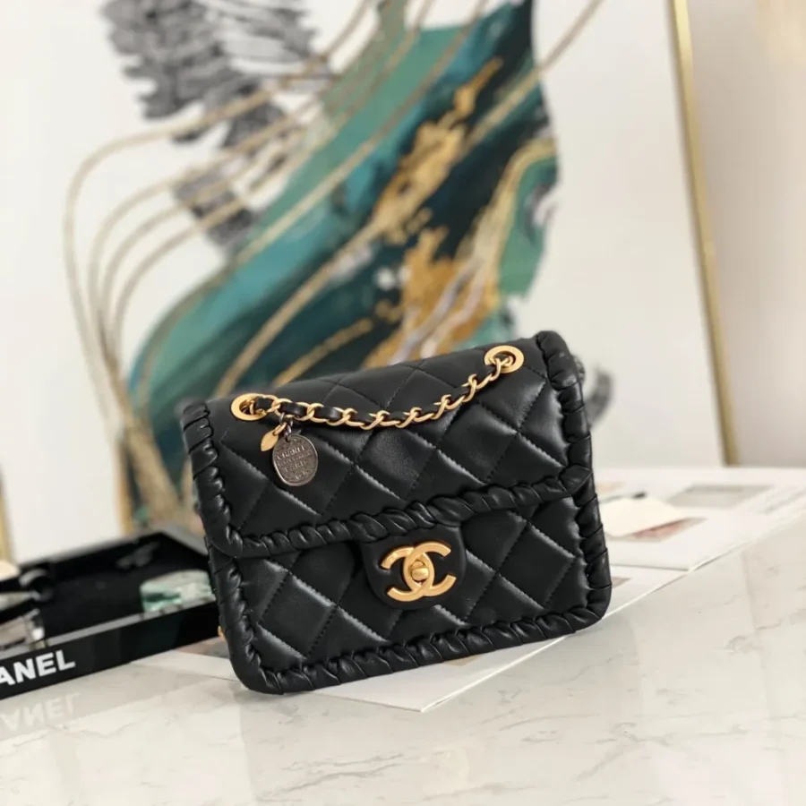 Chane1 AS6075# Chane1 Size: 19x15x6cm