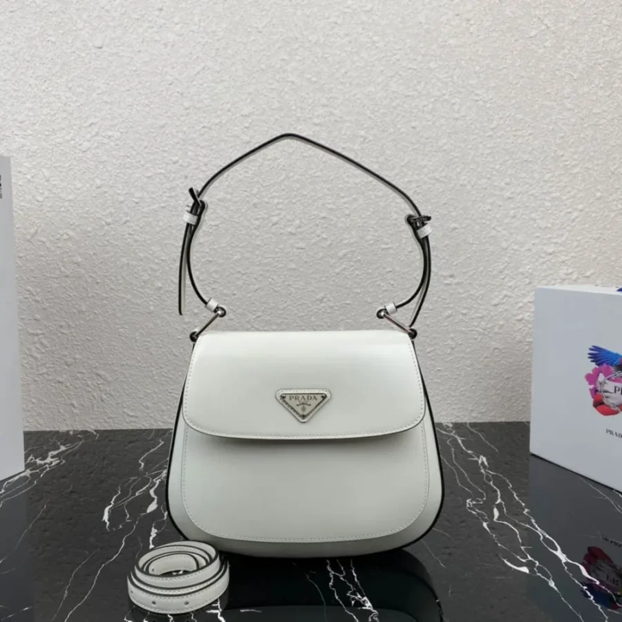Prada Crossbody Bag Size: 24x19cm 1BD303