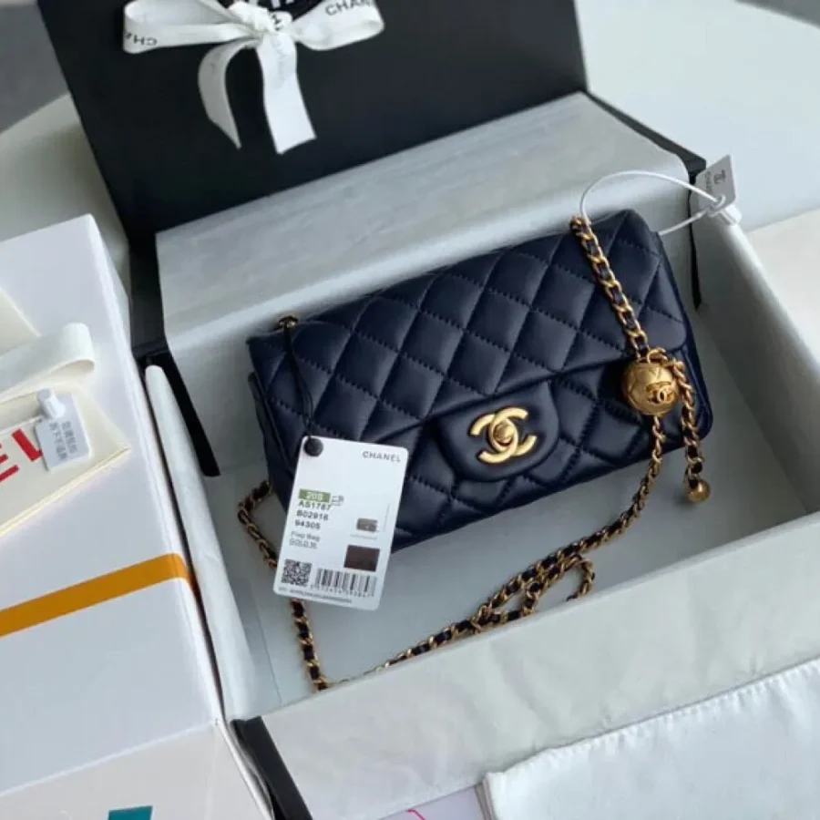 Size: 13*20*7cm