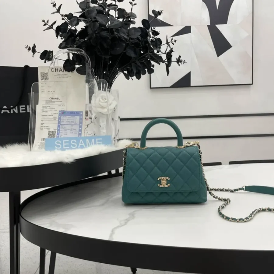 Chanel Size: 19cm/23cm/28cm Model Number: AS2215/92990/92991