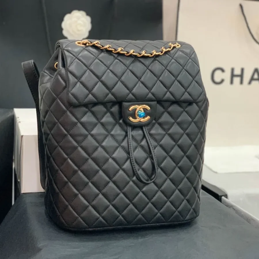 CHANEL Model: 91122# Size: 30X25X15CM