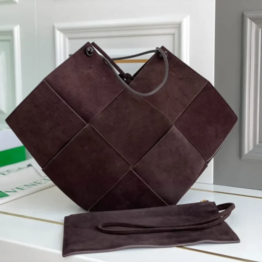 BV Tot Bag Size: 44x66cm