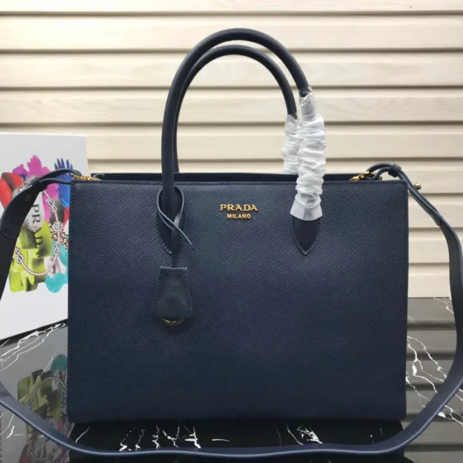 Prada Leather Bag Size: 34.24x13cm 1BA153