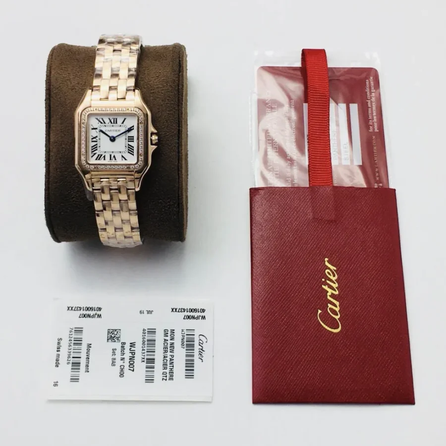 Cartier Cheetah series watch Diameter: 27*37 mm