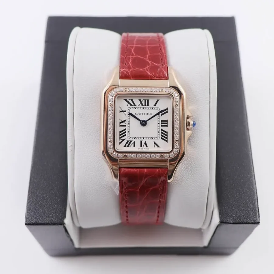 Cartier Cheetah Watch Size: 27*37 22*30mm