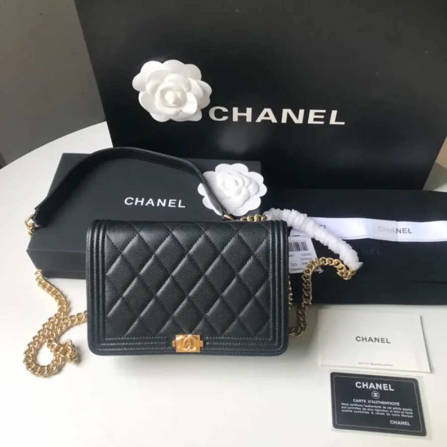 Style number: 81969 Size: 19x12.5x3cm