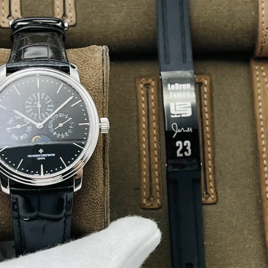Vacheron Constantin Heritage Watch Ident No.: 43175