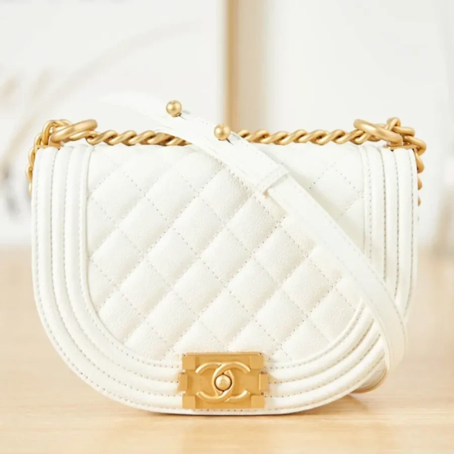 Saddle bag Model number: AS3315 Size: 15x9.5x4.5cm