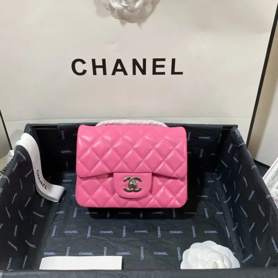 Lambskin Model: 1115 Size: 17cm