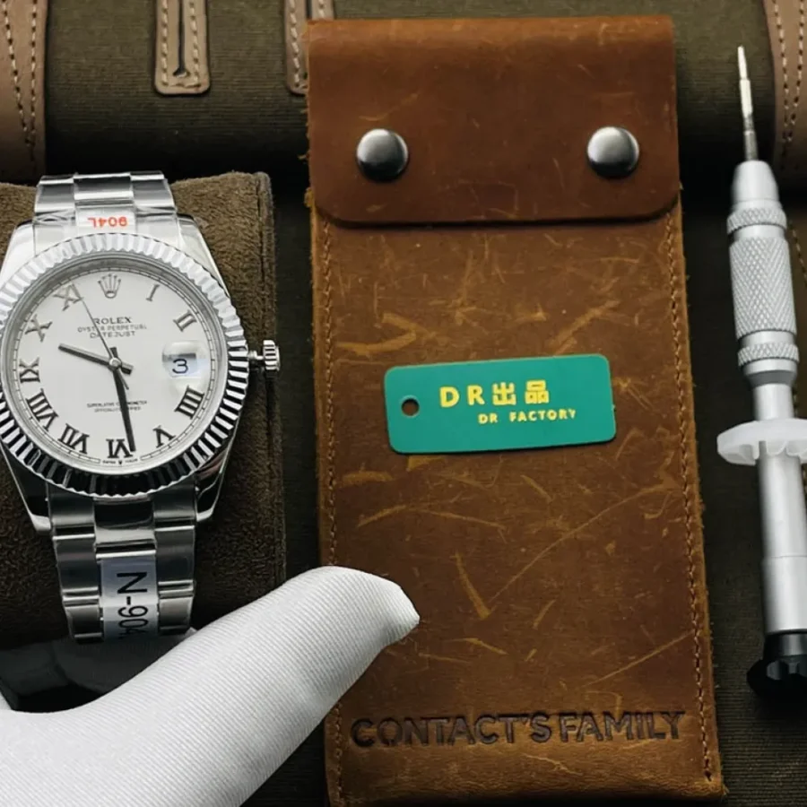 Rolex Sapphire Glass Diameter: 41mm