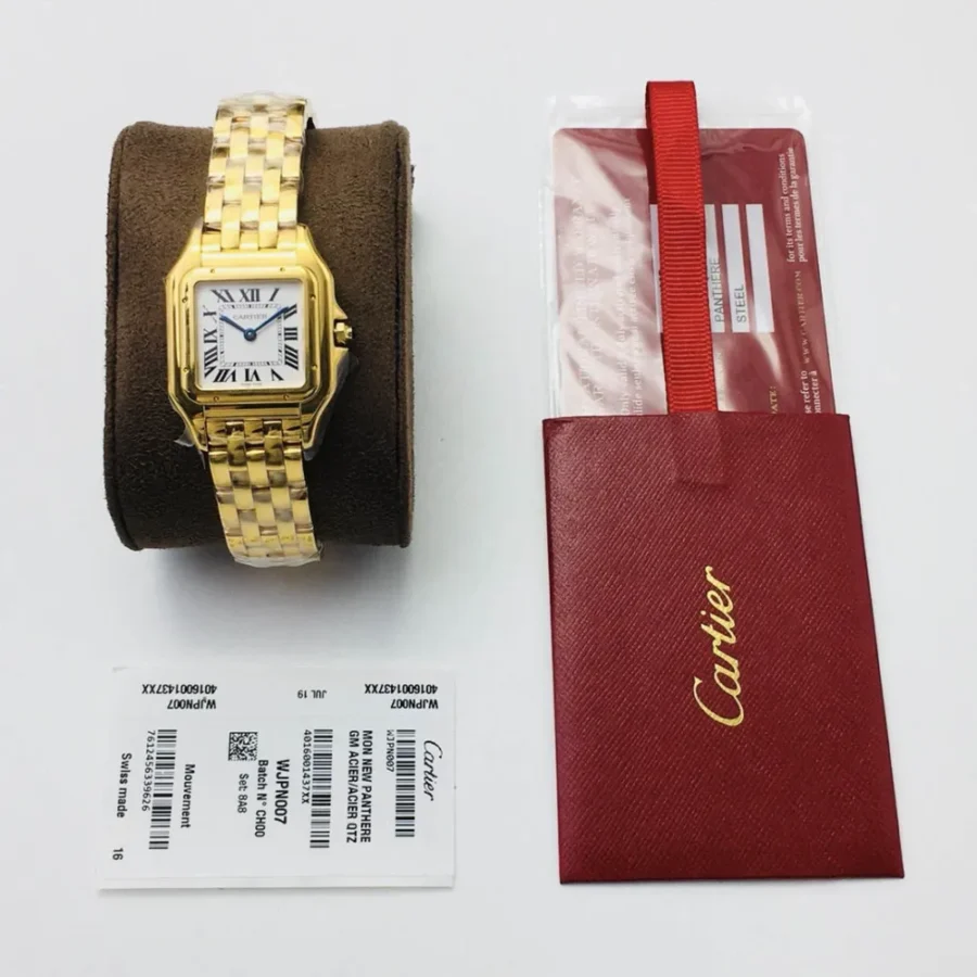 Cartier Cheetah series watch Diameter: 27*37 mm