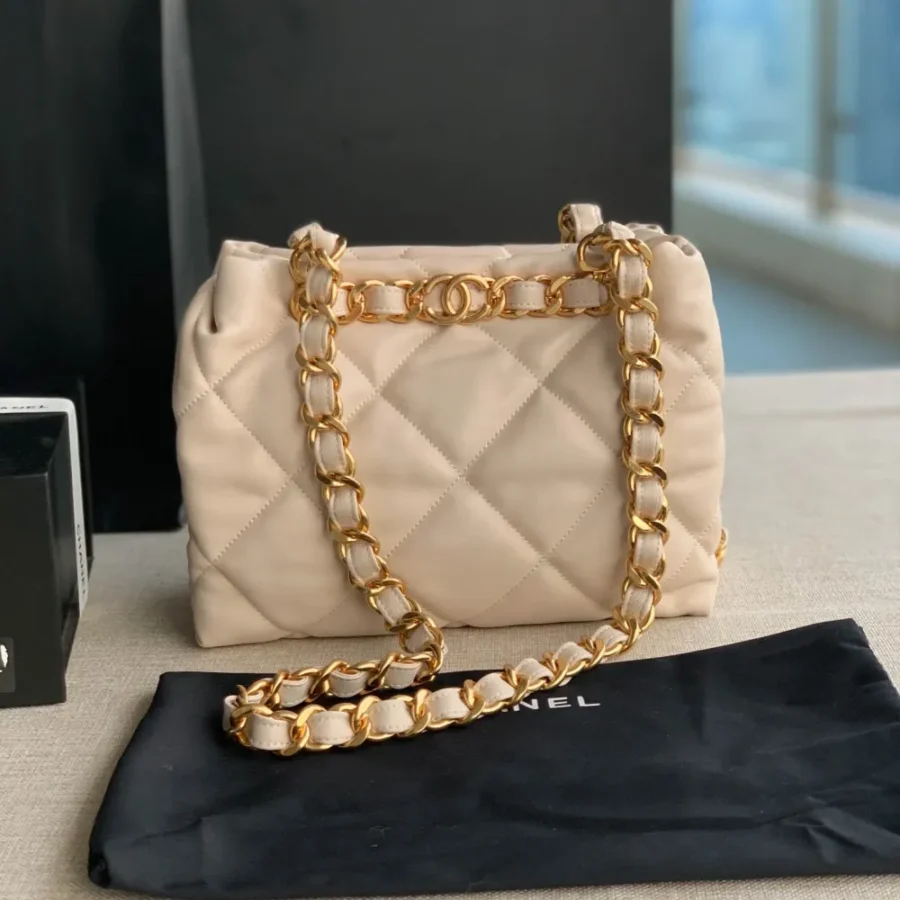 CHANEL shoulder bag Model: AS3502 Size: 24X29X10Cm