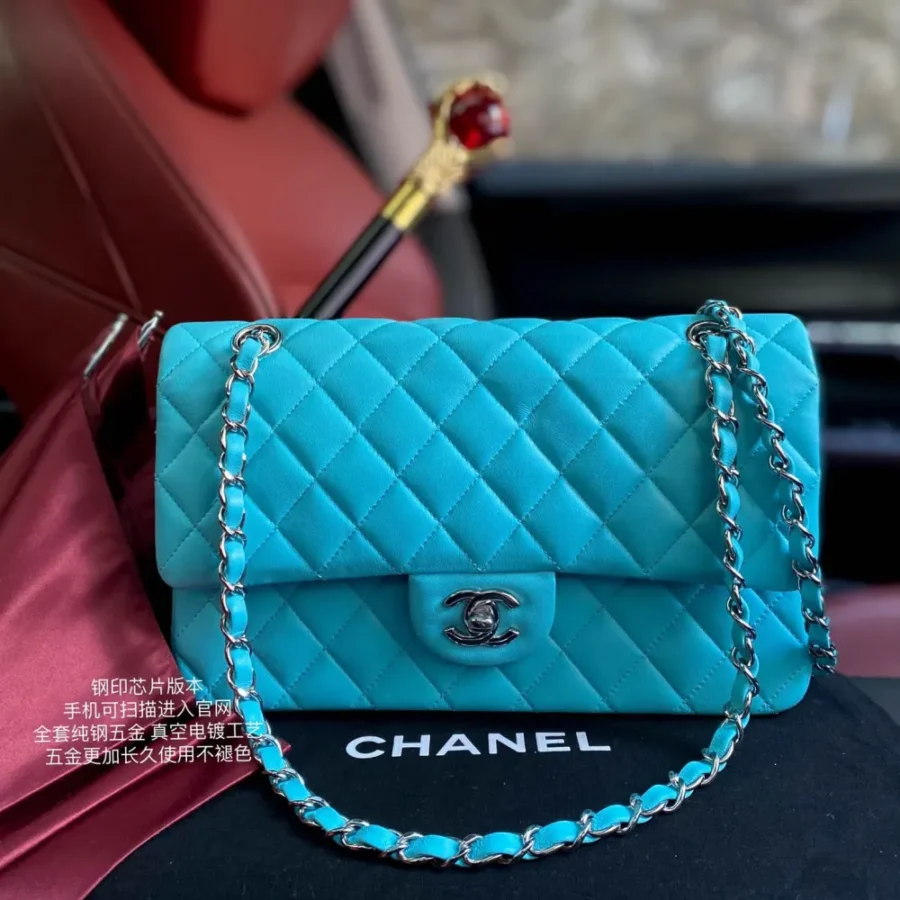 Model: A01112 Size: -25.5*15.5*6.5