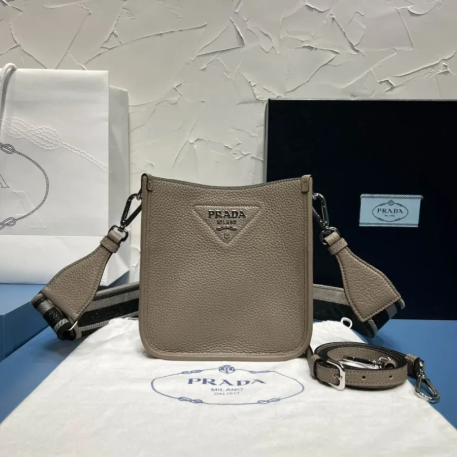 Prada Shoulder Bag Size: 19x20cm 1BH191