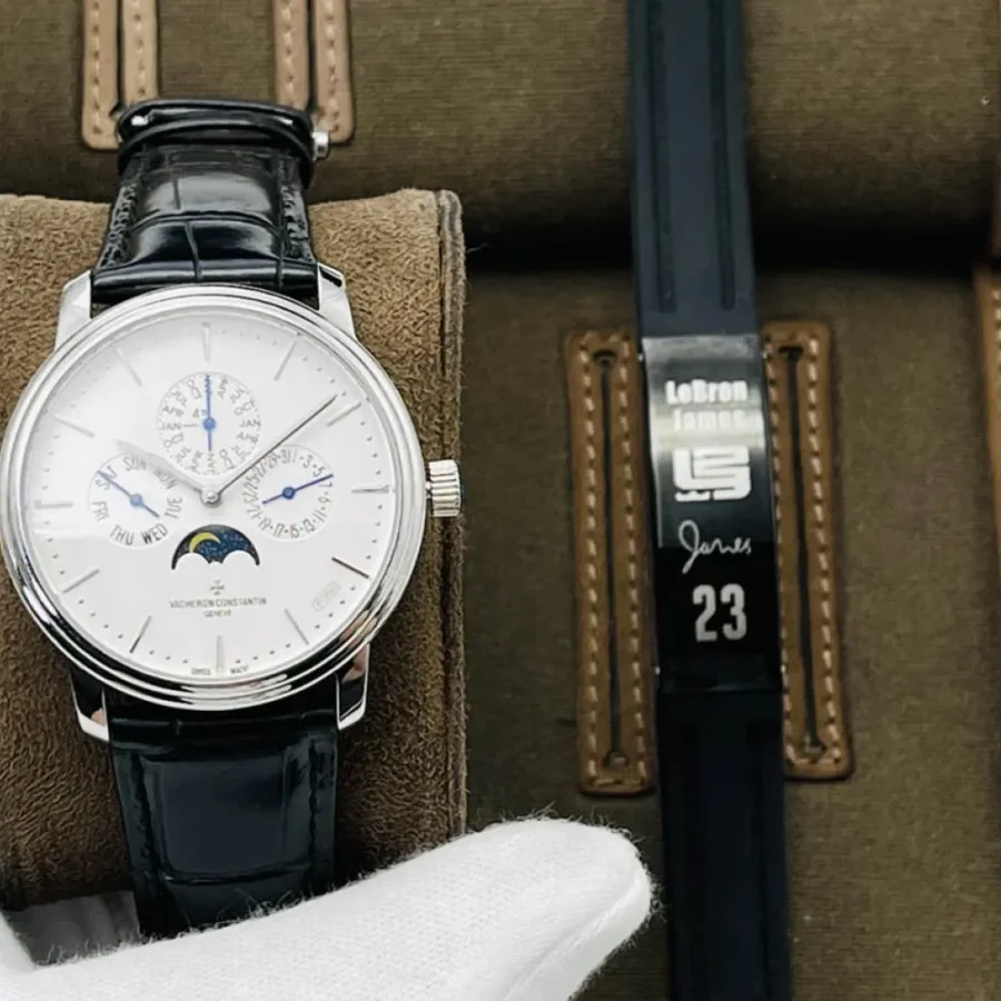 Vacheron Constantin Heritage Watch Ident No.: 43175