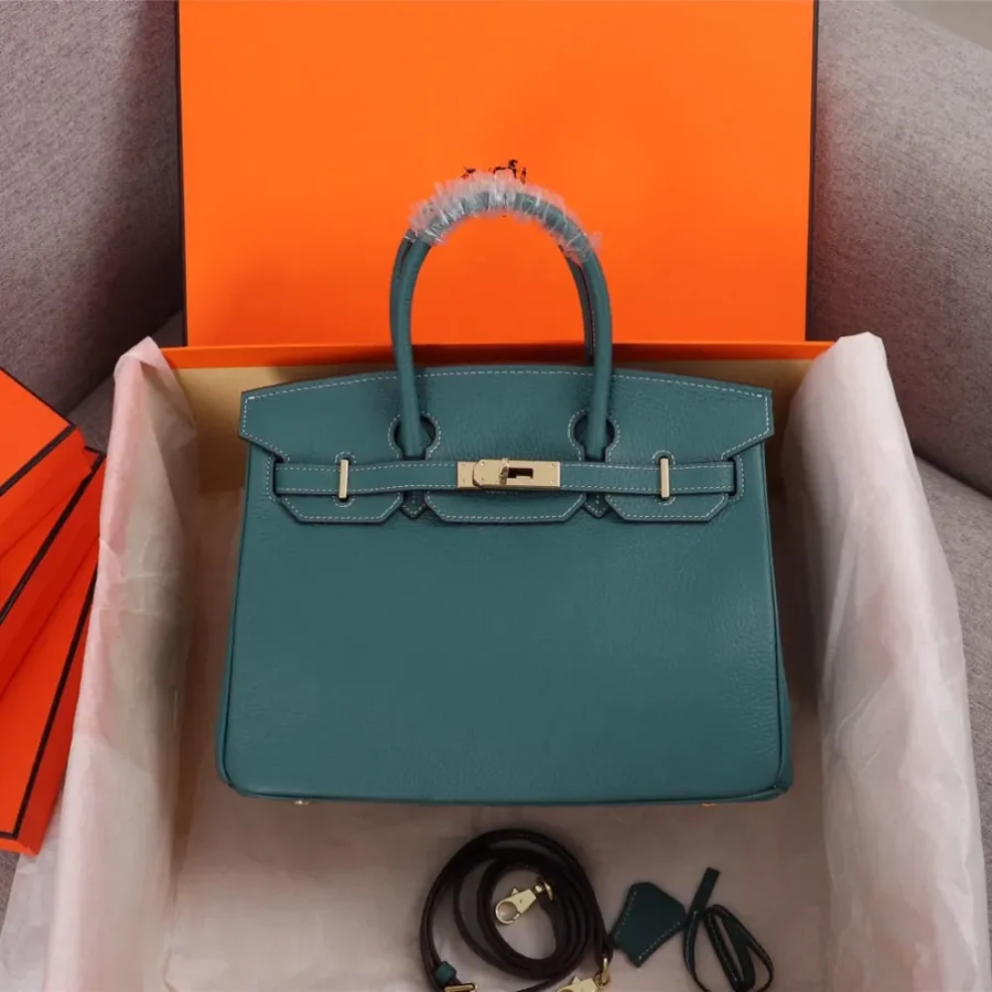 Size: 25cm
