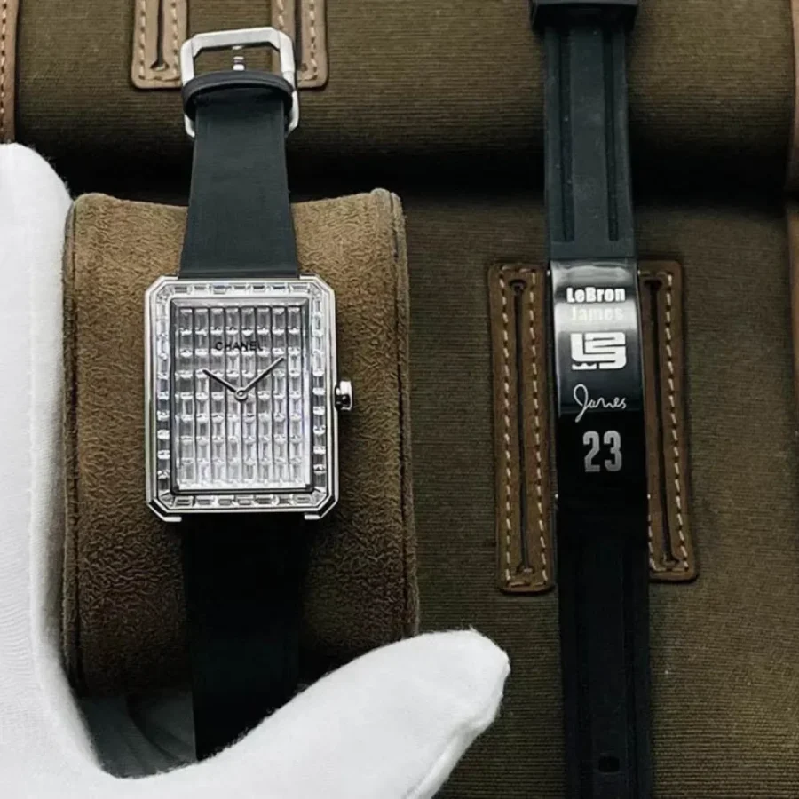 Chanel watch Diameter: 26.7X34.6X7.33 mm