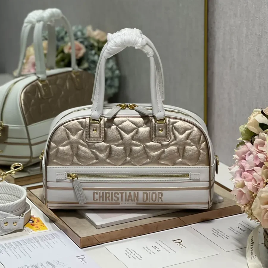 Zip Handbag Ref: 6202 Size: 341815cm