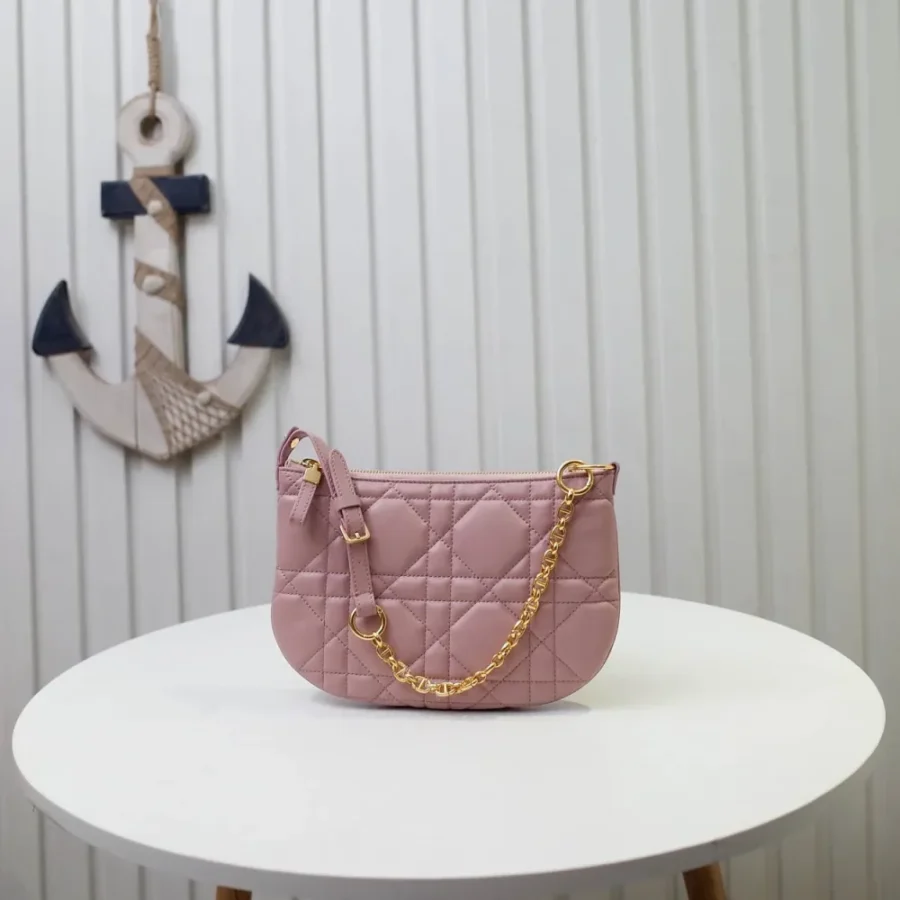 Caro Series Size:25x16x2.5CM