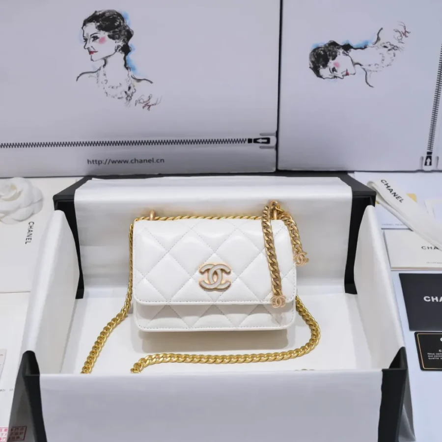 Gold Metallic Pink Size: 11x15.5x4.5cm