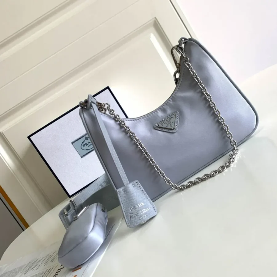 Prada Underarm Bag 1BH204 Size: 22x12cm