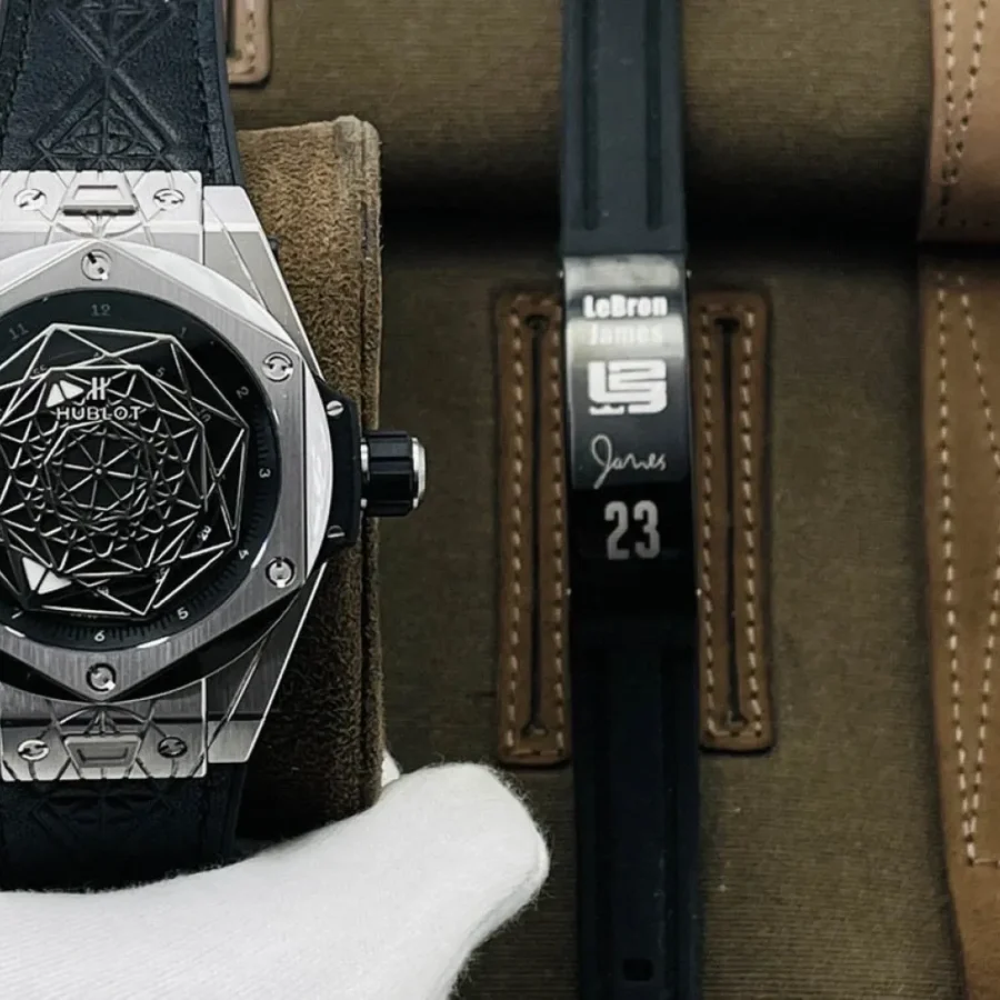 Hublot Big Bang Sang Bleu Tattoo Collection Watch