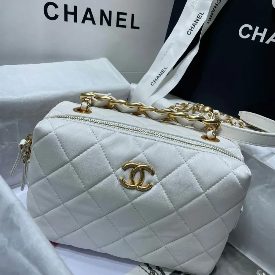 CHANEL Size: 22/10/15