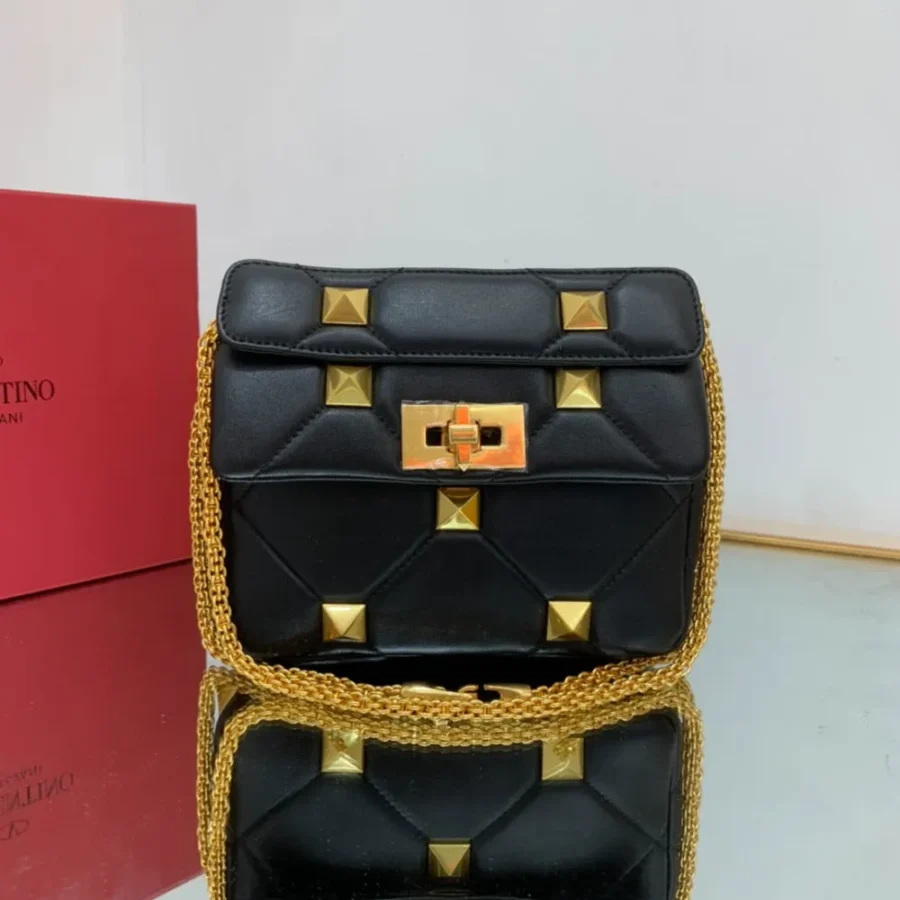 Valentino Model 2059 Size:19*13*6cm