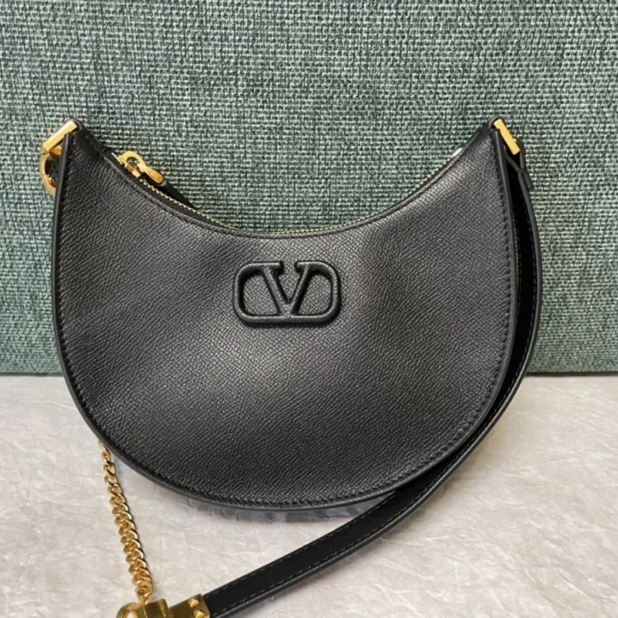 VALENTINO Size:20x12x4cm Model:0724