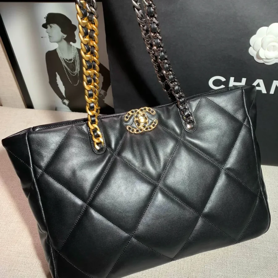 Lambskin Model: AS3519 Size: 30*37*10cm