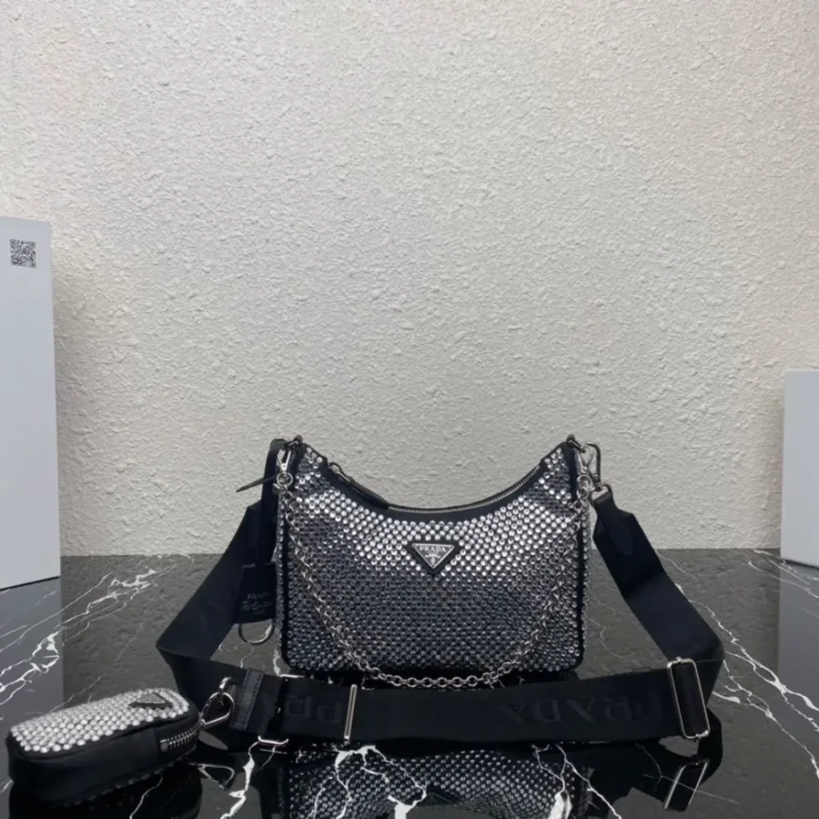Prada Flash Diamond Bag Size: 22x18cm 1BH204