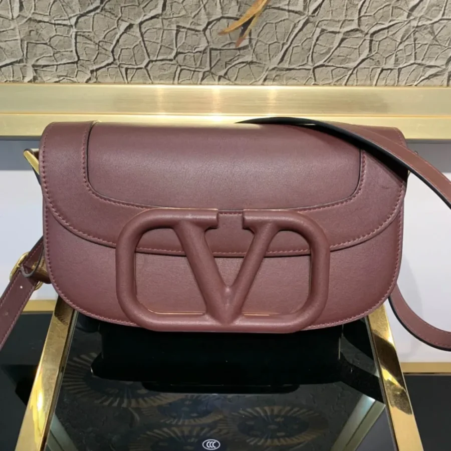 Valentino L shoulder bag