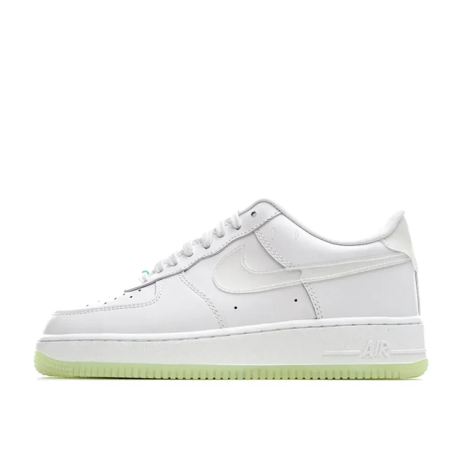 Nike Air Force 1 Low Low Top Sneakers