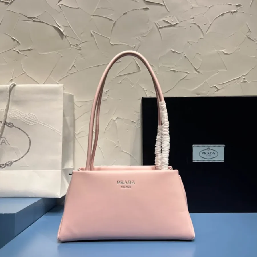 Prada Underarm Bag Size: 25.5x13cm 1BA368