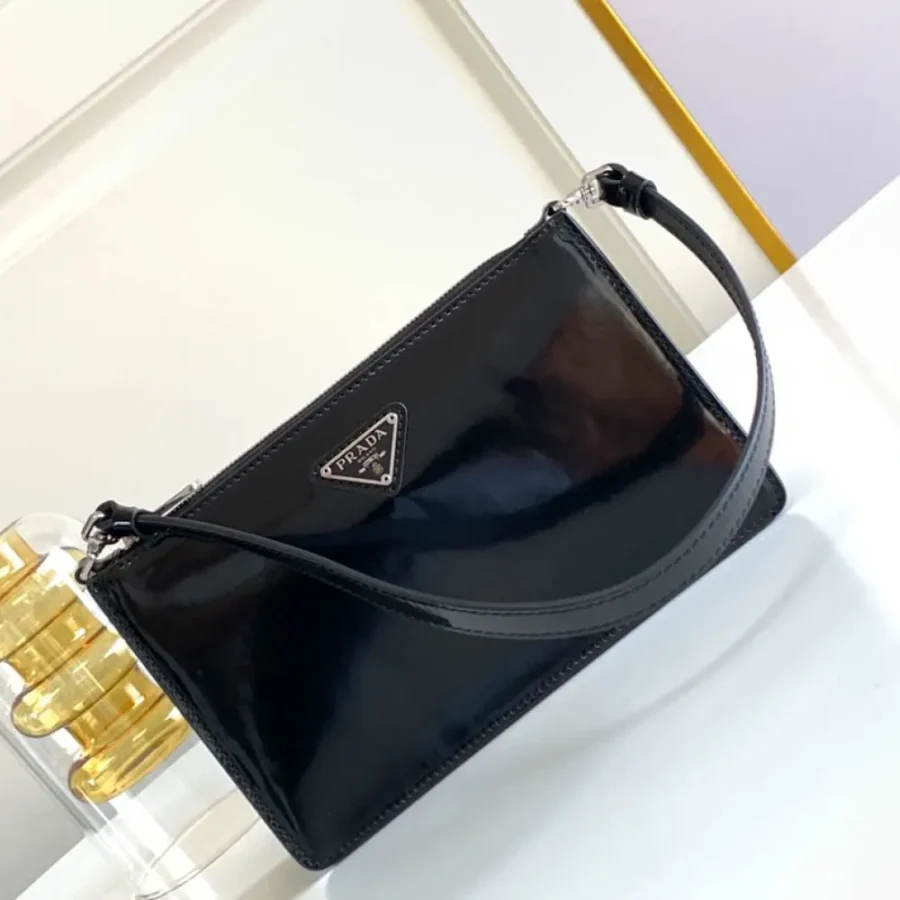 Prada Underarm Bag Size: 20x12cm 1BC155