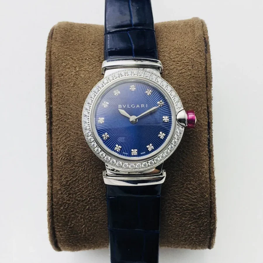 Bulgari LVCEA Watch Size: 28mm