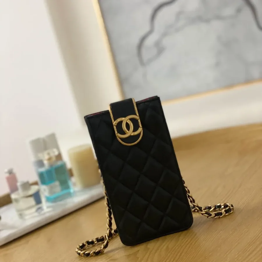 Mobile phone bag Size: 18*3*10cm