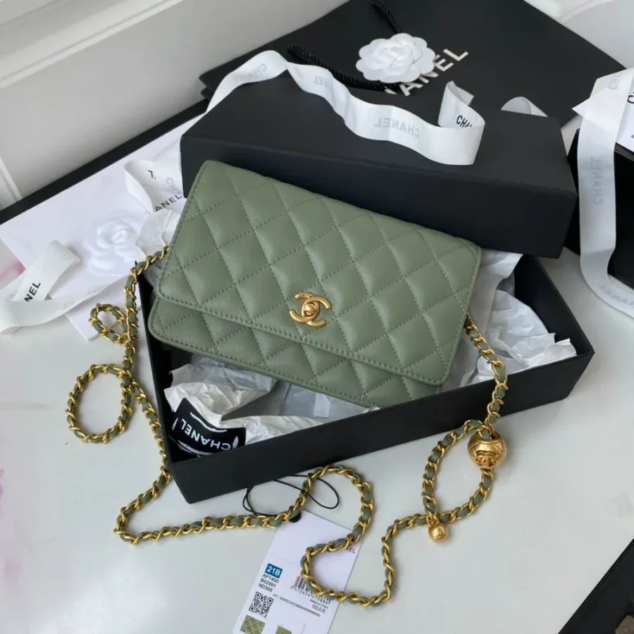 Chane Size: 19cm