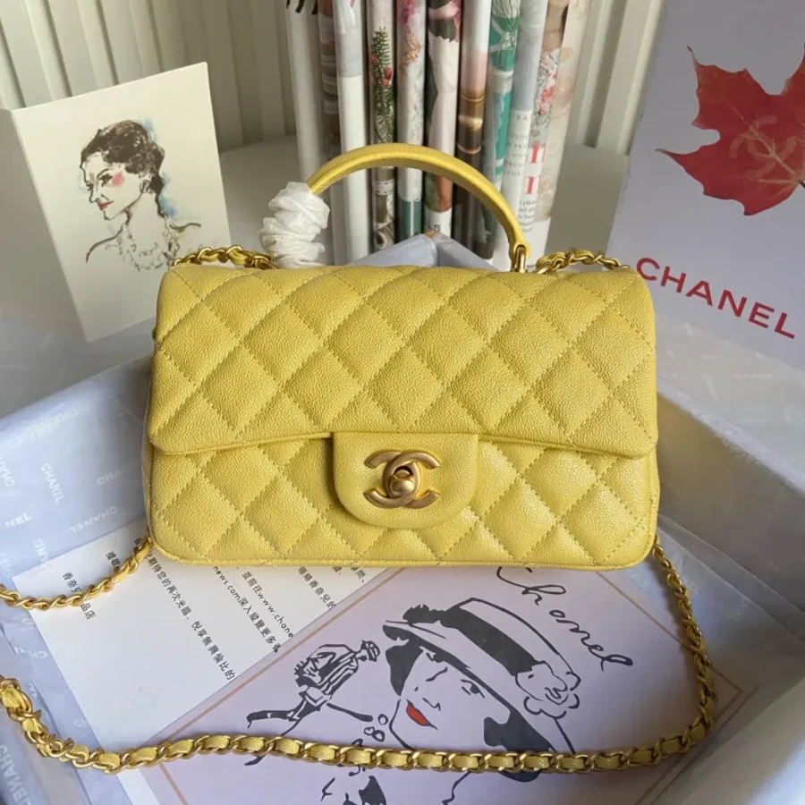 Handbag Size: 20x14x7 Model: AS243