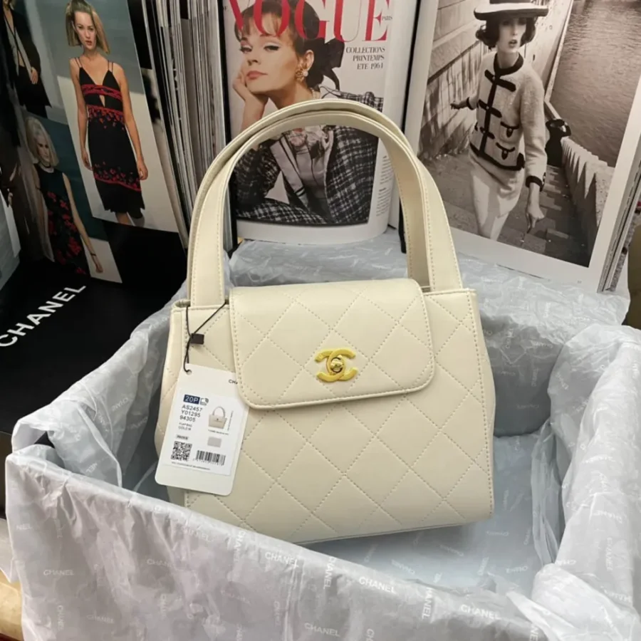 Handbag Size: 23 29 9cm Style: AS2457