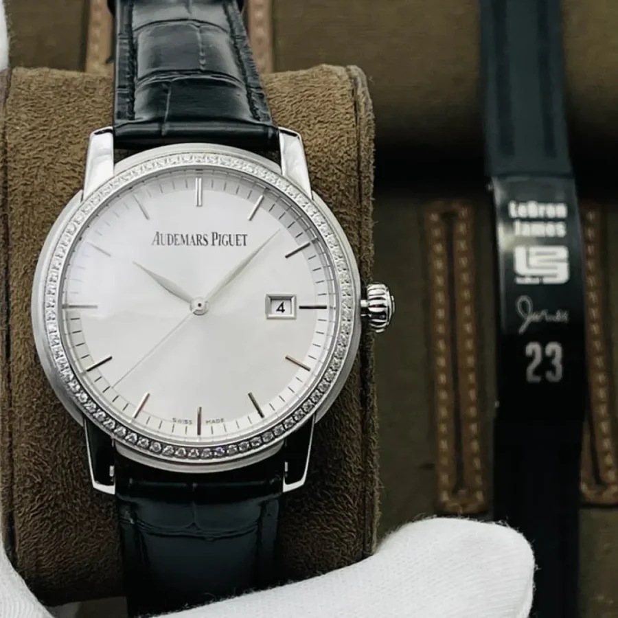 Audemars Piguet JULES AUDEMARS series watch Model: 2824 to 3120 automatic mechanical diameter 41 mm