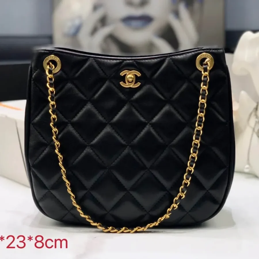 CHANEL hippie bag