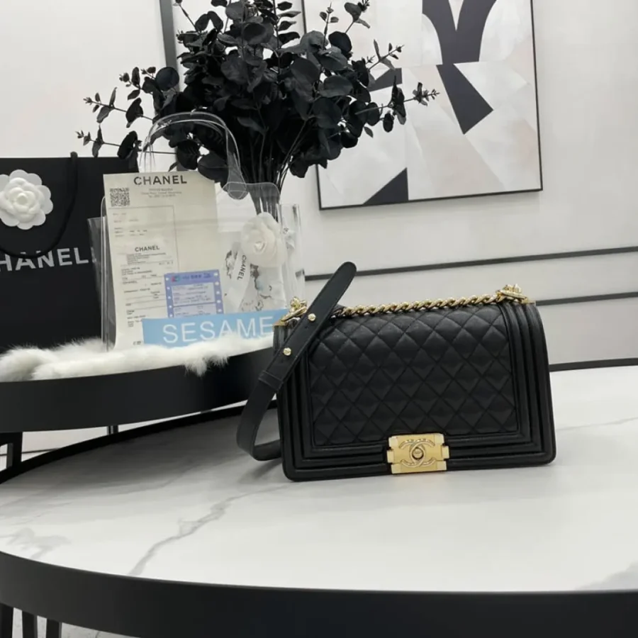 Diamond ball calfskin Size: 25cm