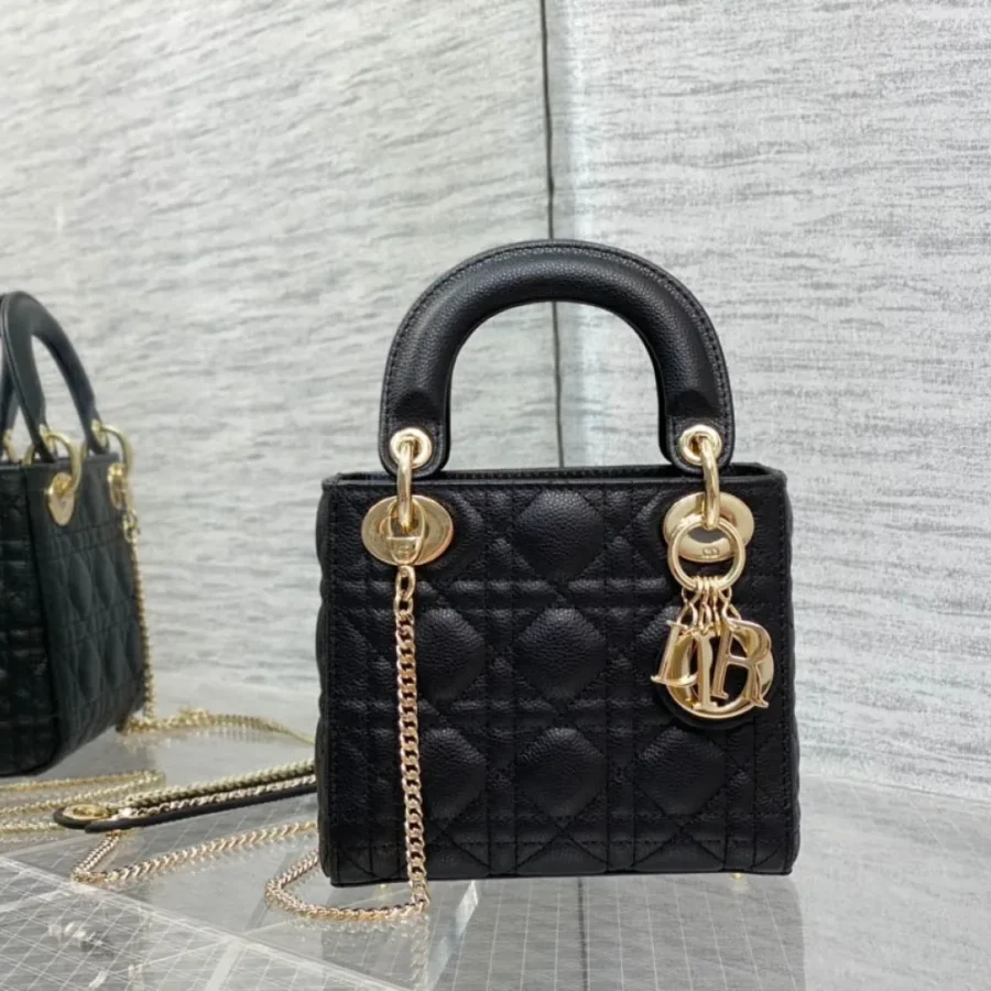 Classic Lady toffee bag size:17cm