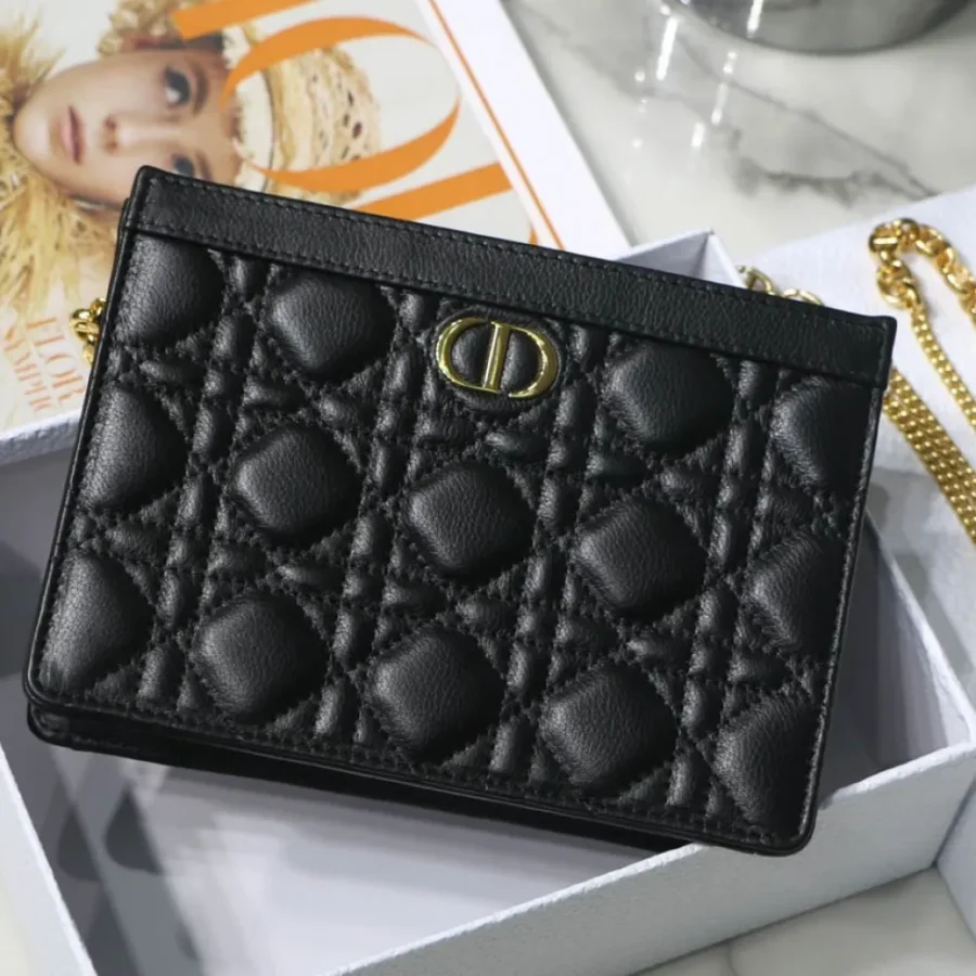 Caro Collection No. 7002 Black size: 19 x 14 x 3 cm