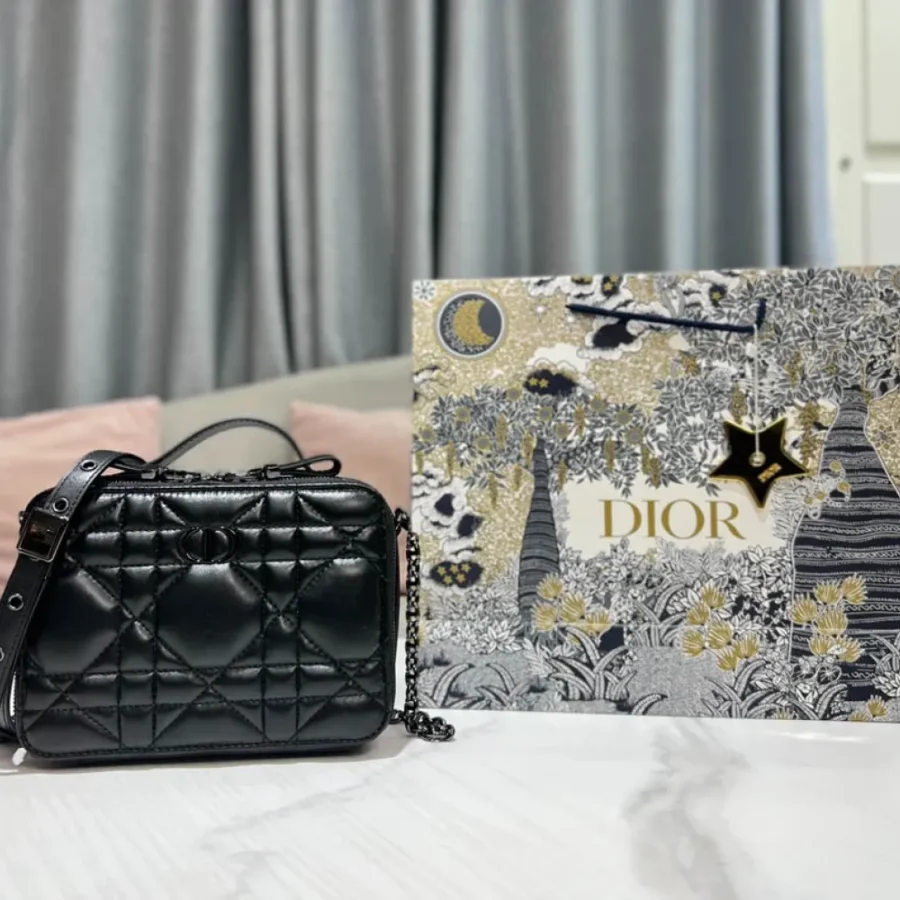 CARO Series Size: 18*13*5 cm